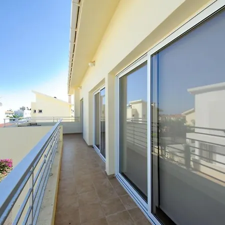 Dafnis Helios - Lovely 3 Bedroom With Pool 普罗塔拉斯